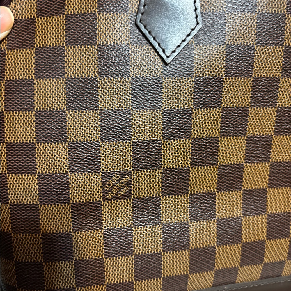 Louis Vuitton Damier Ebene Alma - Picture 12 of 13